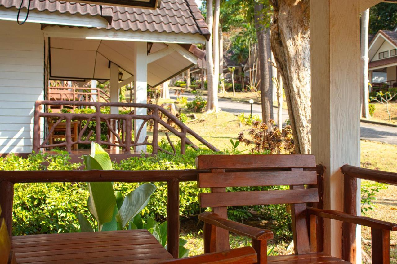 兰塔村度假村 Ko Lanta 外观 照片