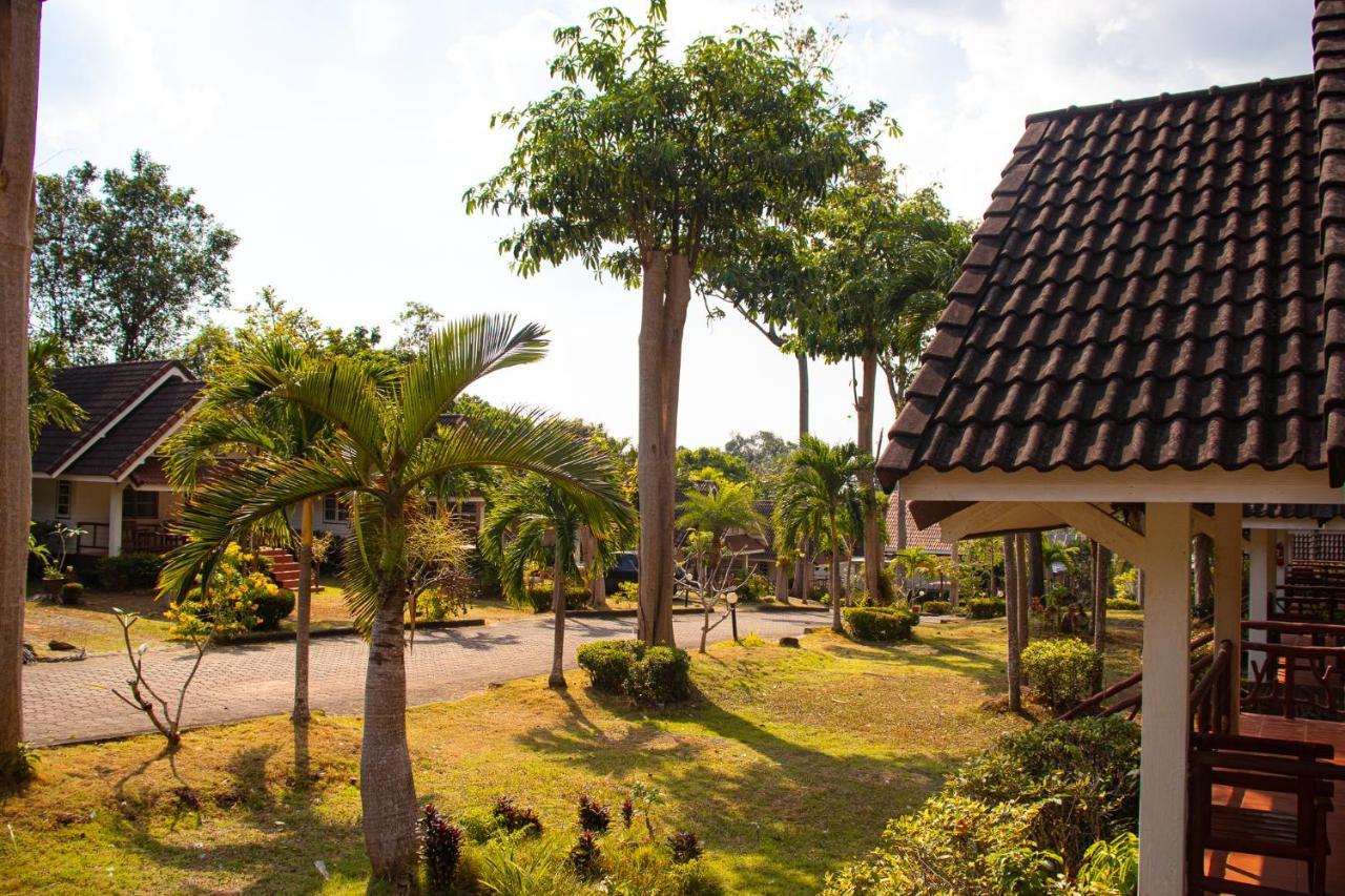 兰塔村度假村 Ko Lanta 外观 照片