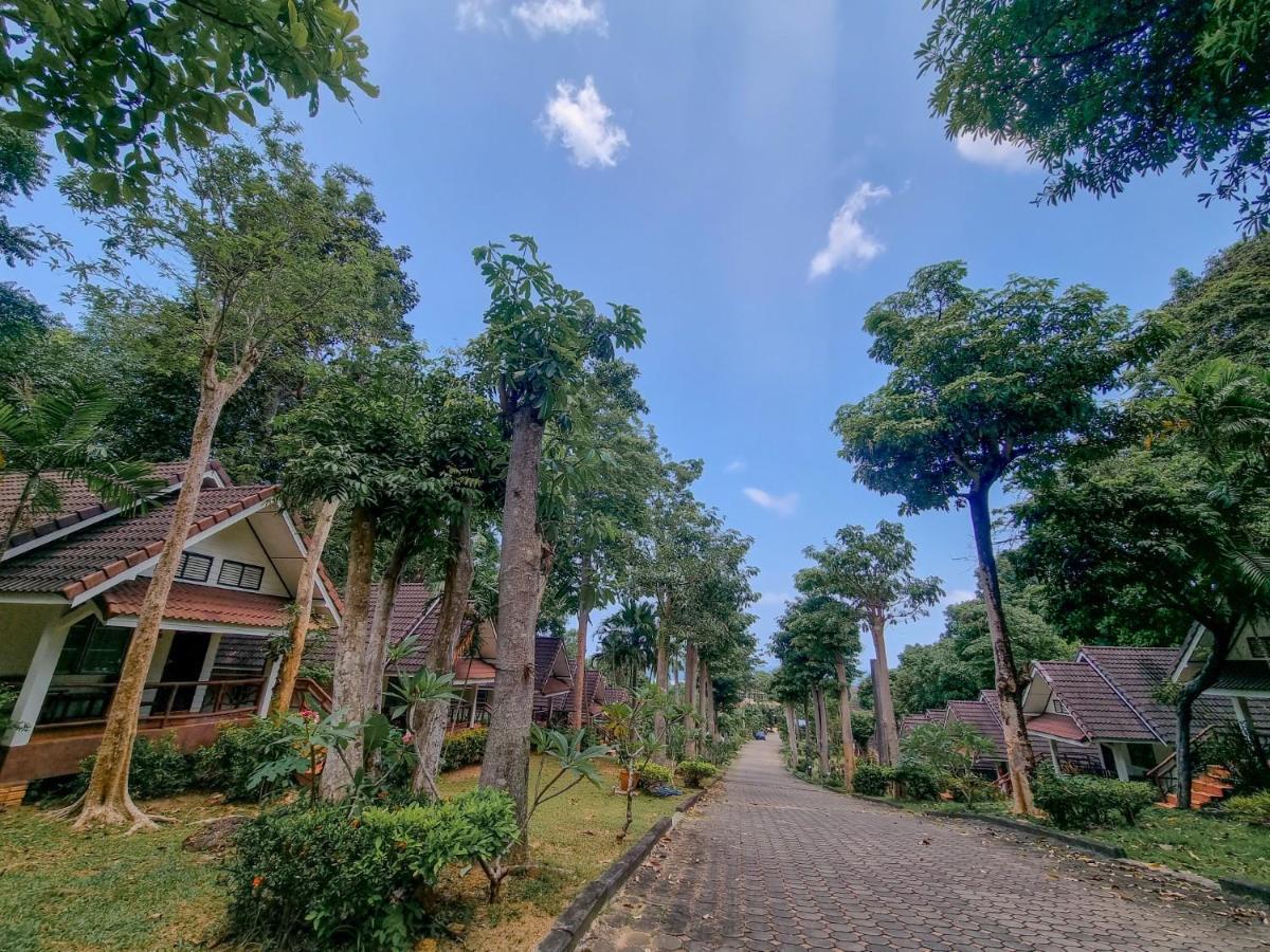 兰塔村度假村 Ko Lanta 外观 照片